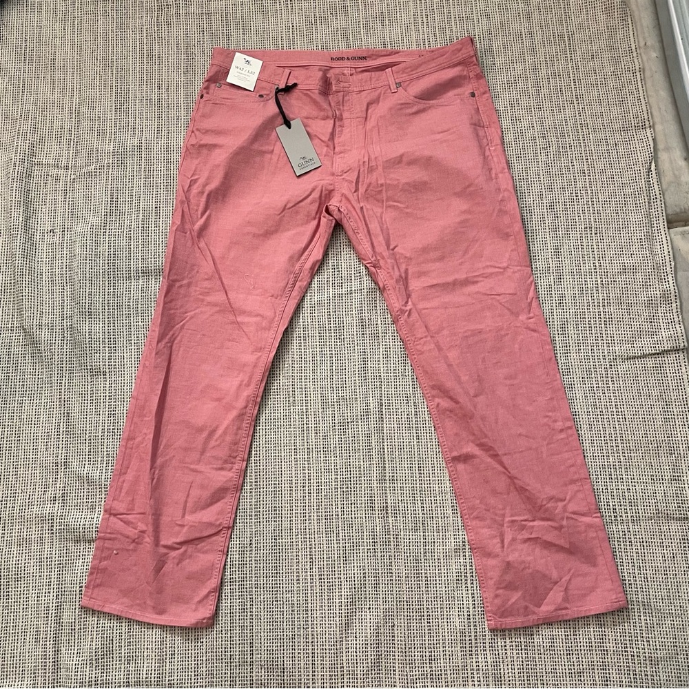 RODD & GUNN Men's Gunn Straight Fit Jean Size 42R In Coral
